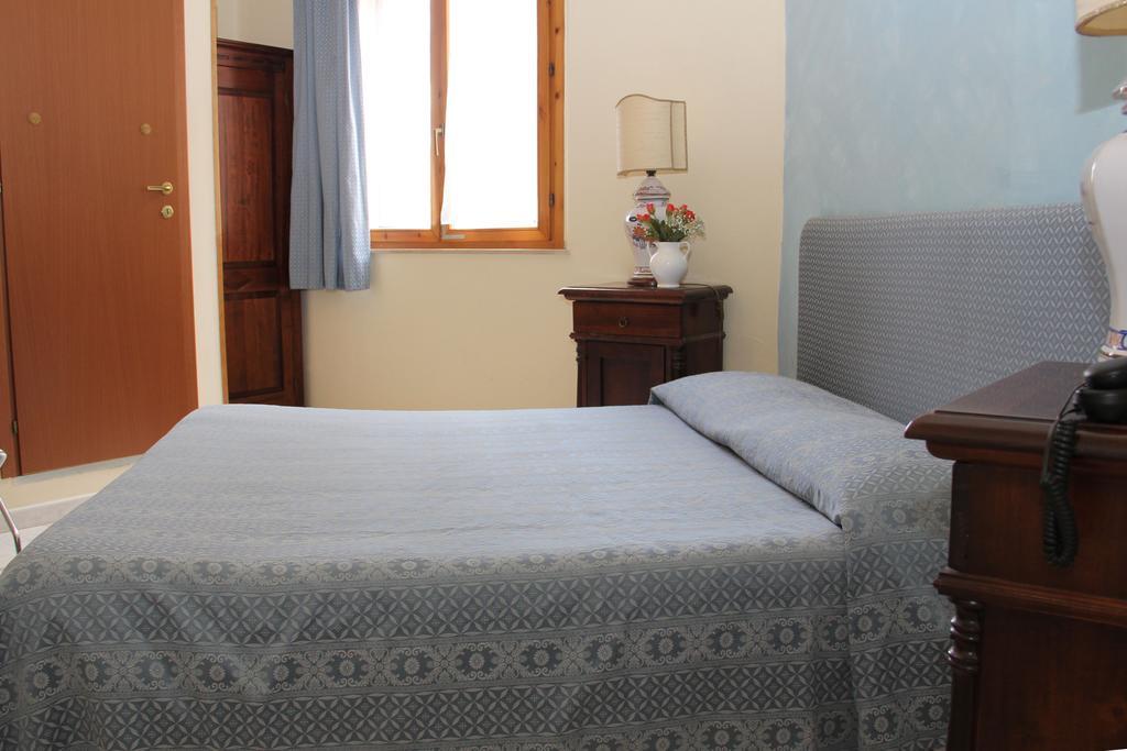 Gemini Camere E Suites Grosseto Eksteriør bilde