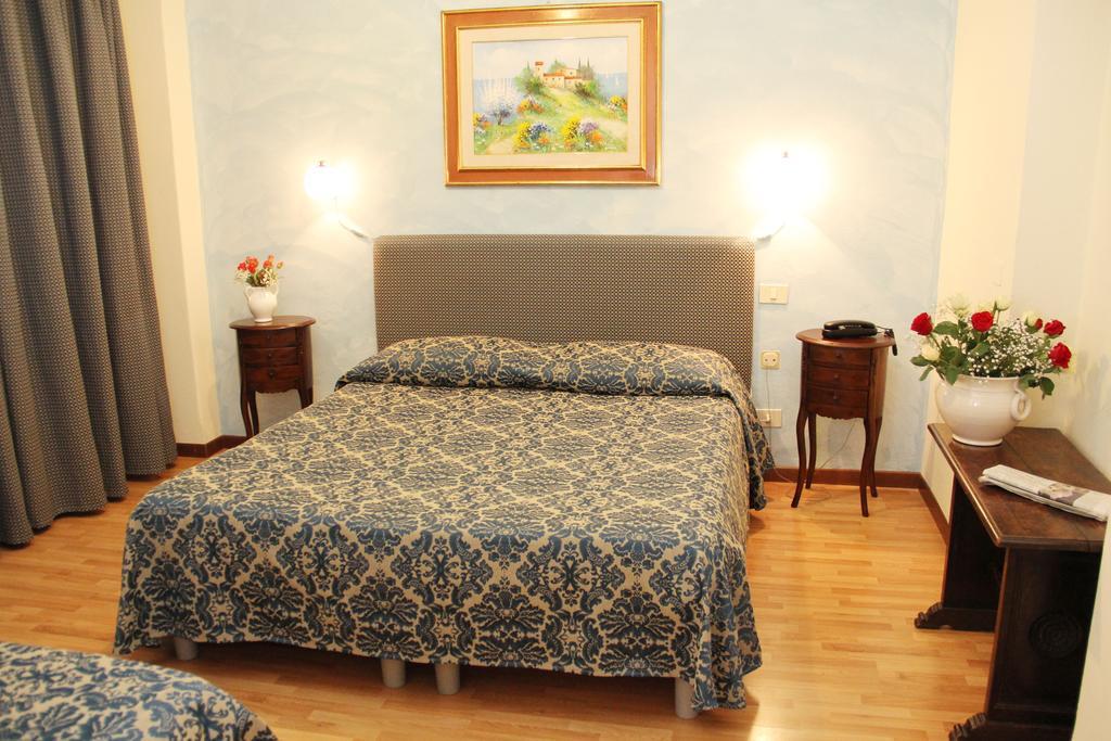 Gemini Camere E Suites Grosseto Eksteriør bilde