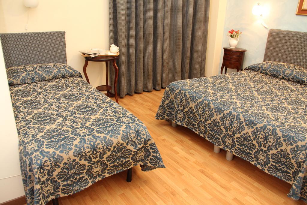 Gemini Camere E Suites Grosseto Eksteriør bilde